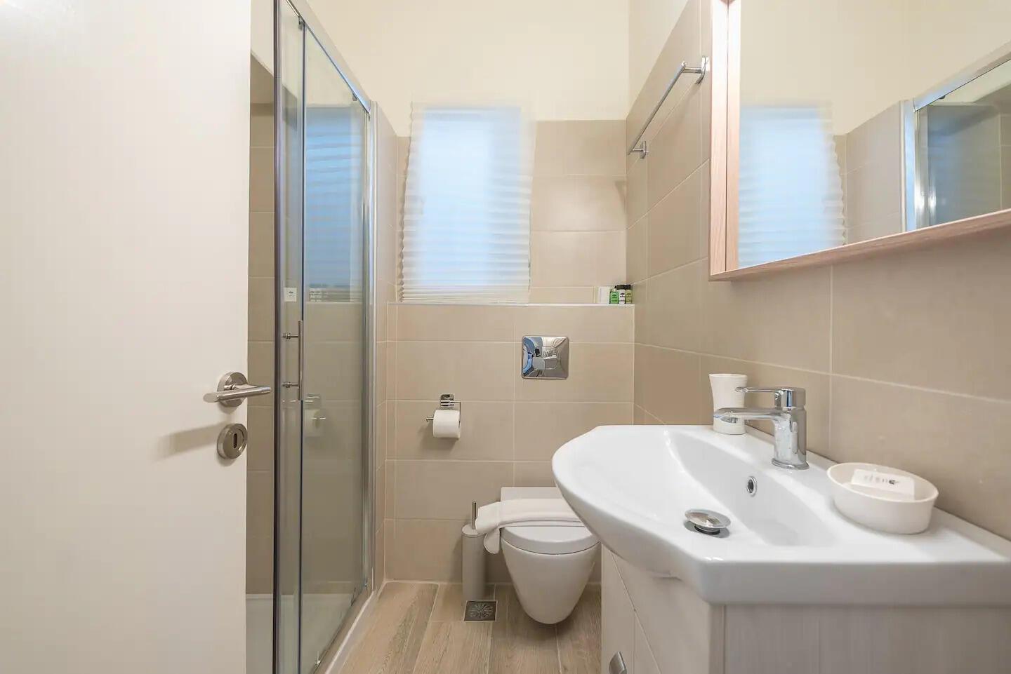 Acropolis - Residential