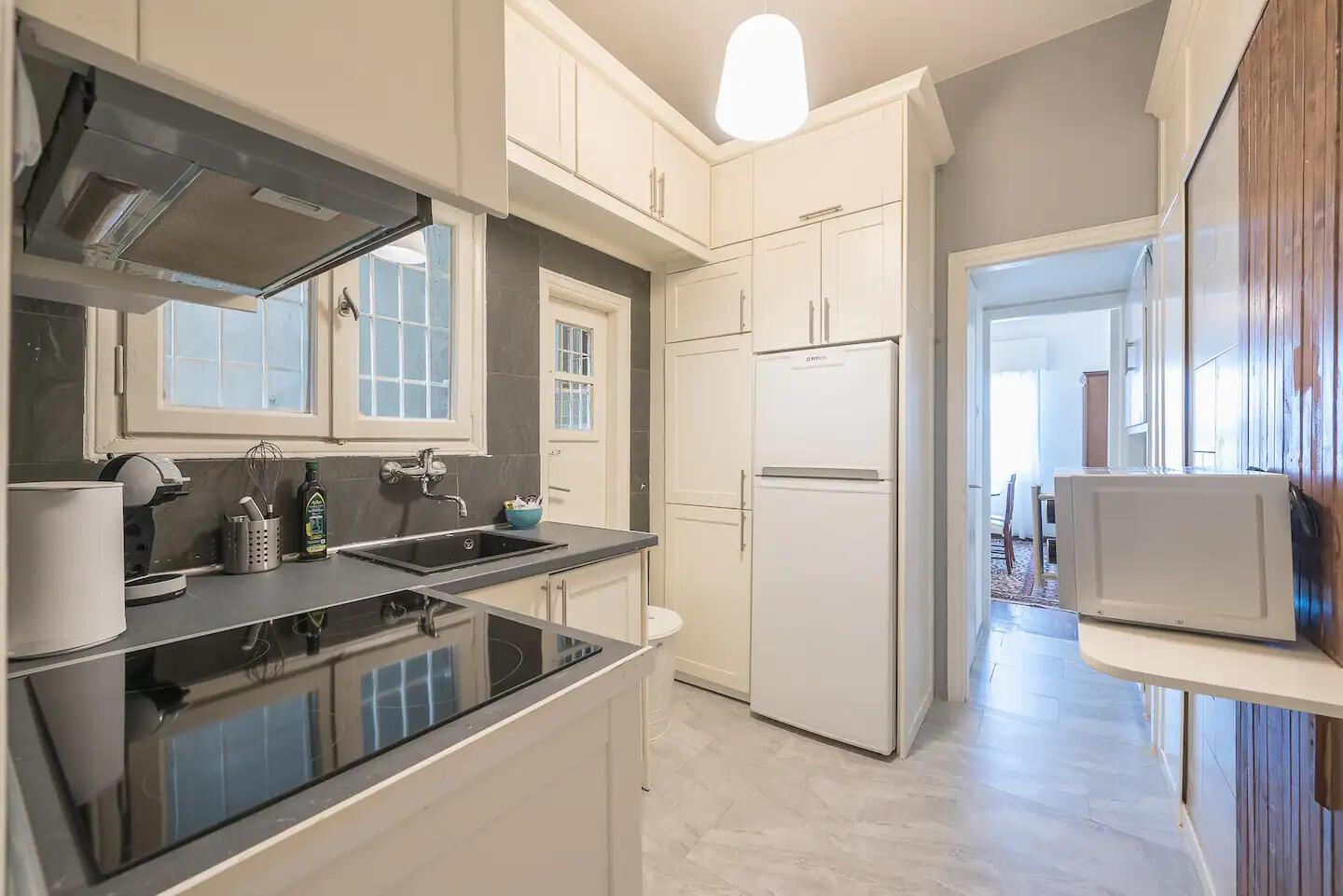 Acropolis - Residential