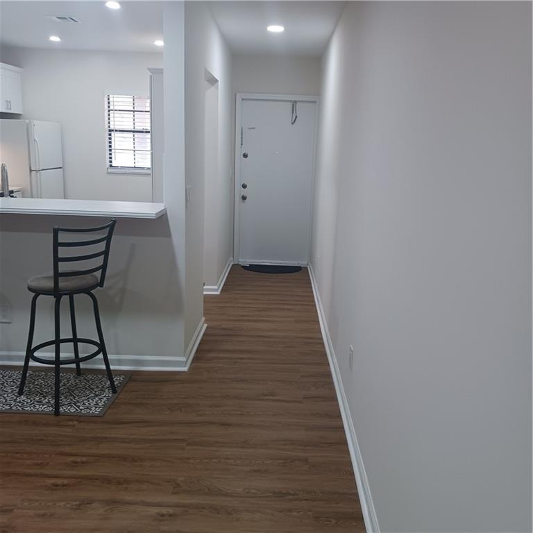 Grenadier Lake at Welleby - Residential