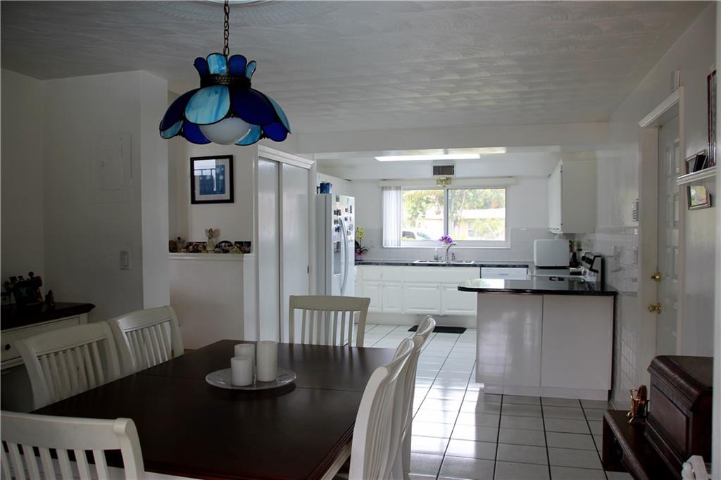 Lauderdale Isles 2-Blk 11 - Residential