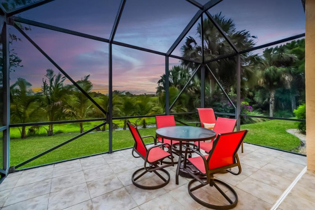 Photo of 11895 SE Plandome Drive, Hobe Sound, FL 33455 (MLS # R10954377)