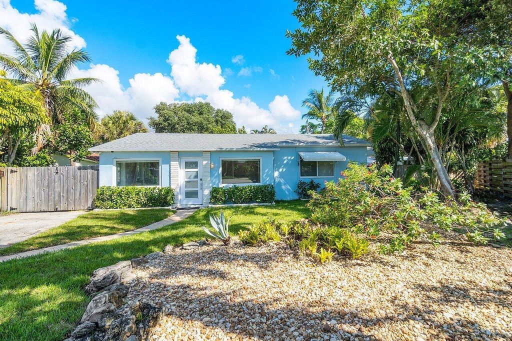 Photo of 139 Prospect Road, Lantana, FL 33462 (MLS # R11107514)