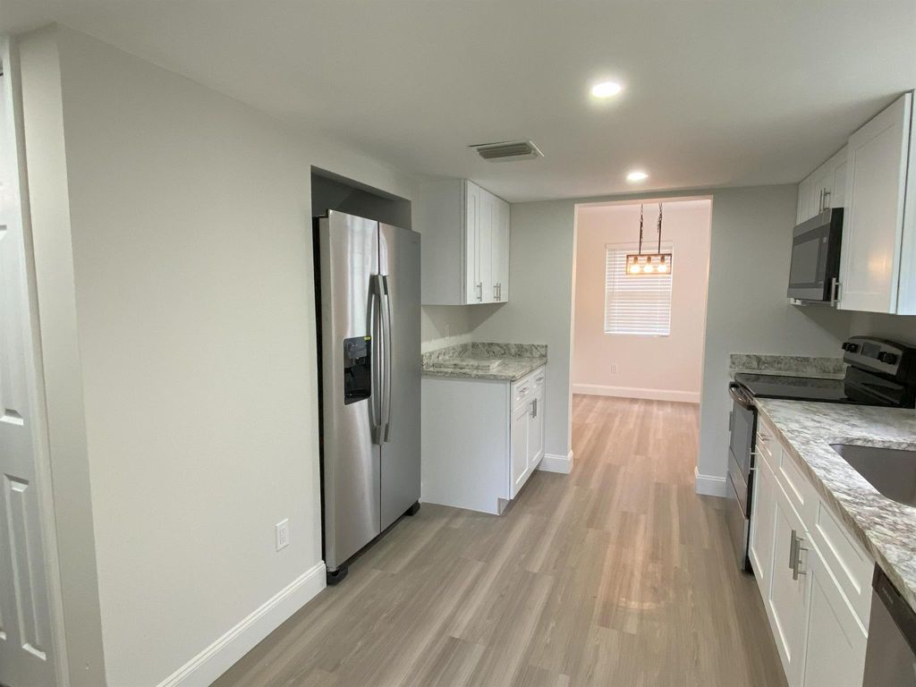 Photo of 17389 63rd Road N, Loxahatchee, FL 33470 (MLS # R10999577)