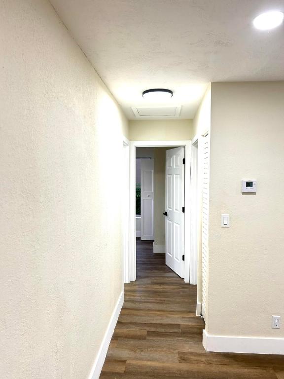 MONROE HEIGHTS - Residential Lease