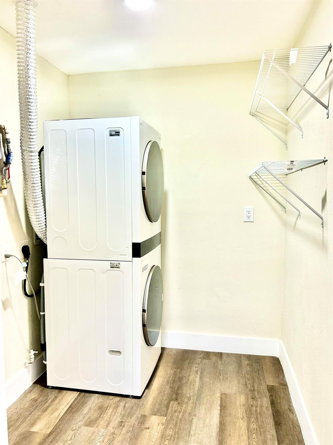 MONROE HEIGHTS - Residential Lease