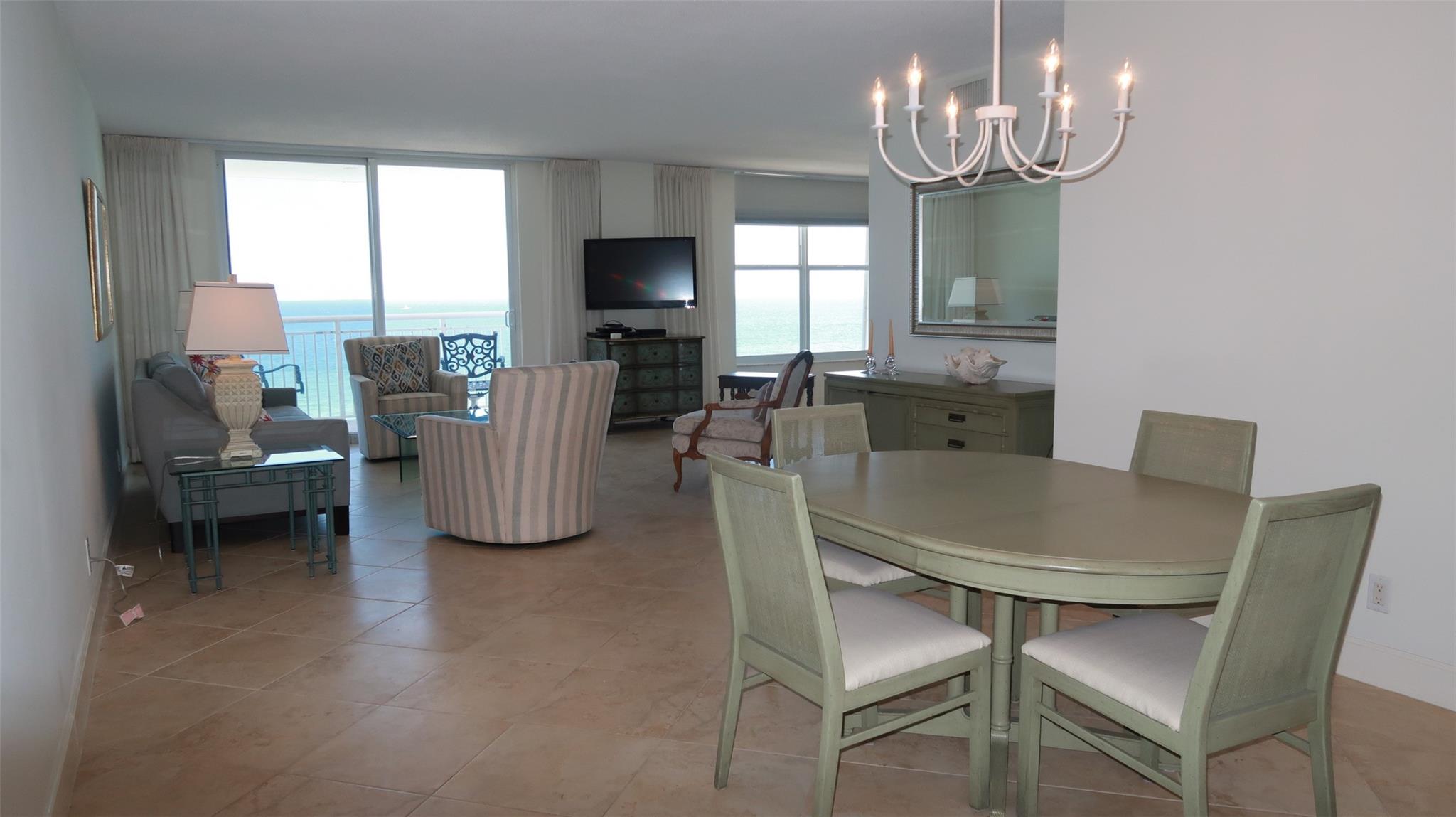 Hillsboro Le Baron Condo - Residential Lease