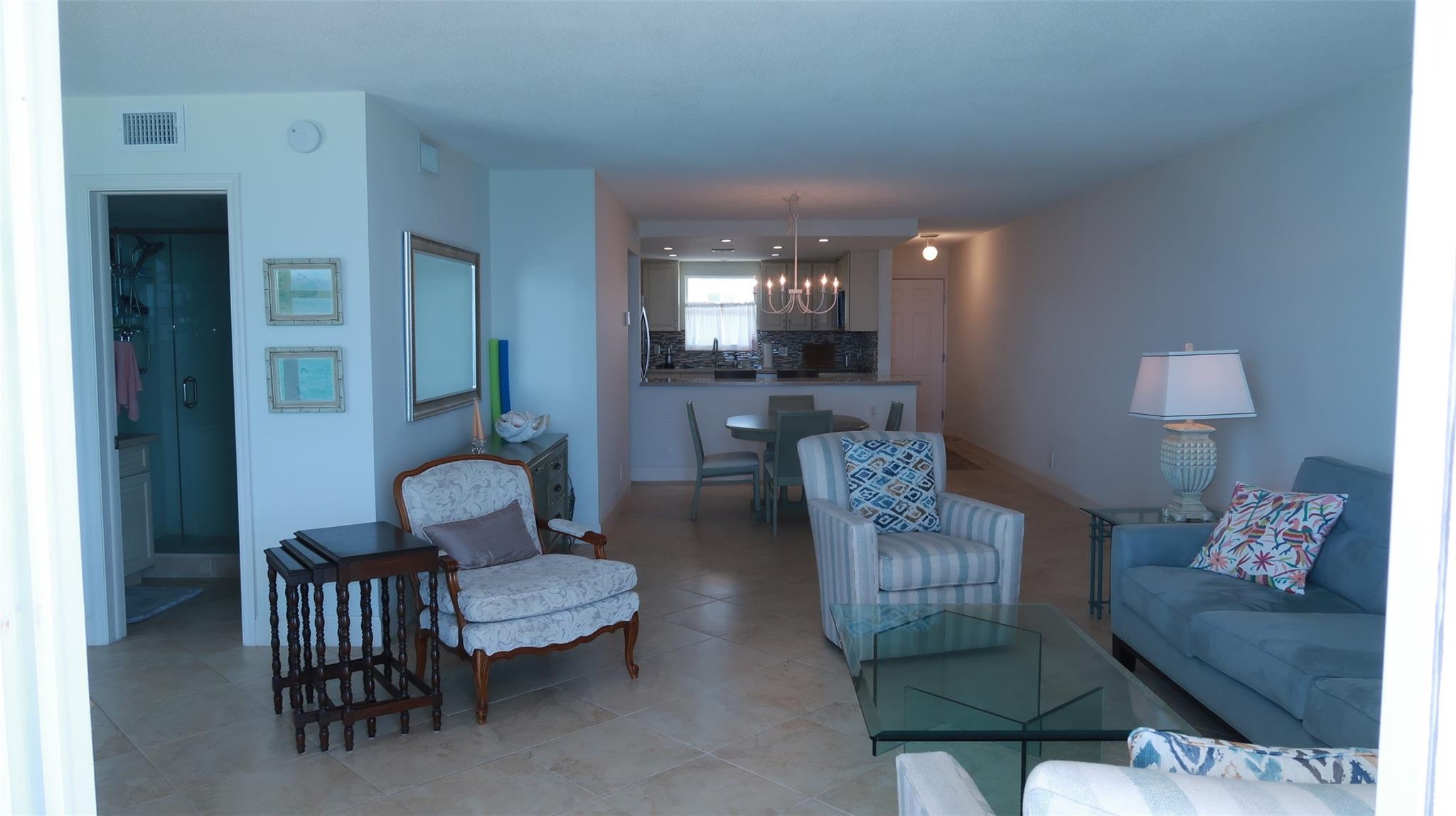 Hillsboro Le Baron Condo - Residential Lease