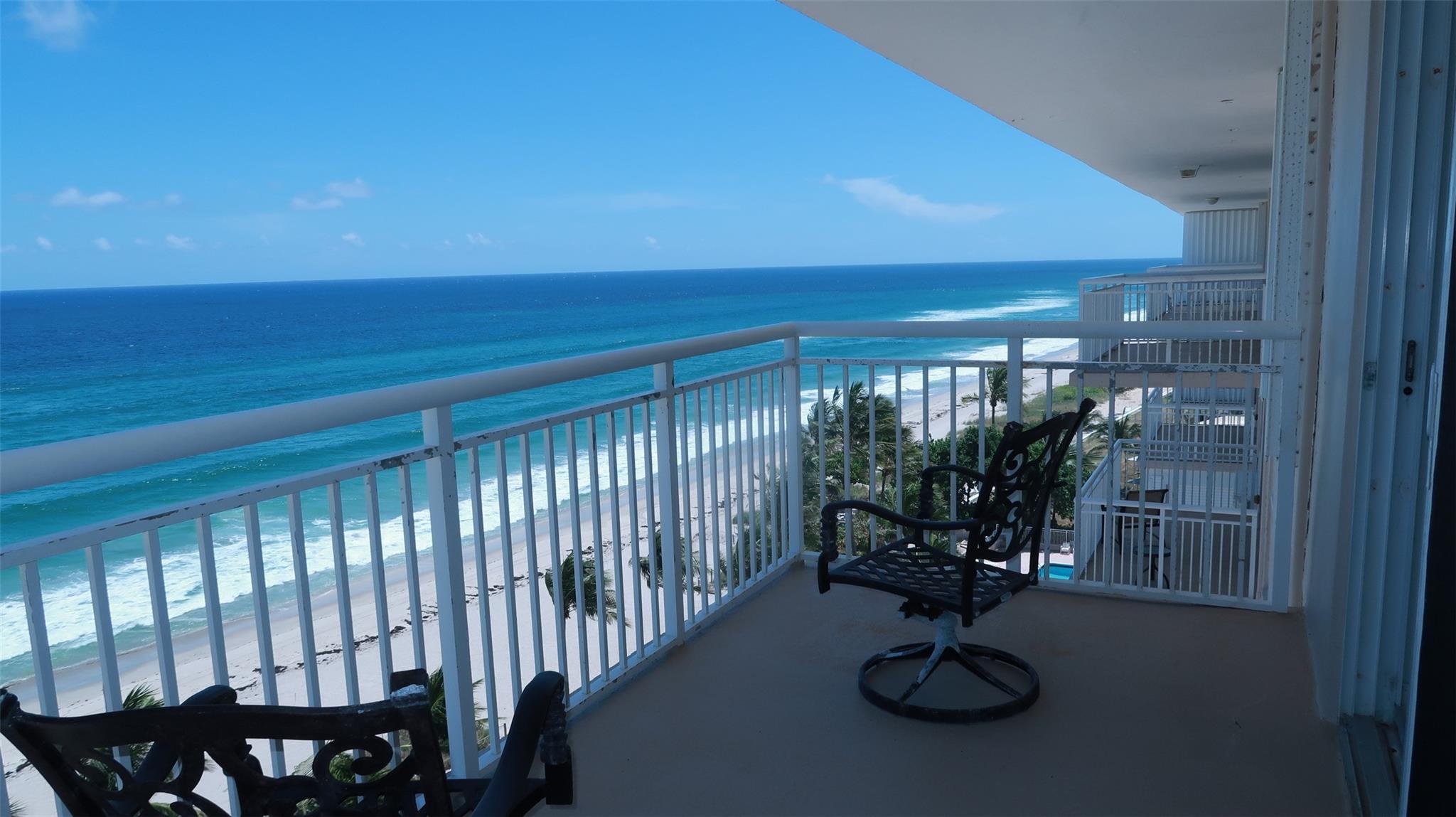 Hillsboro Le Baron Condo - Residential Lease