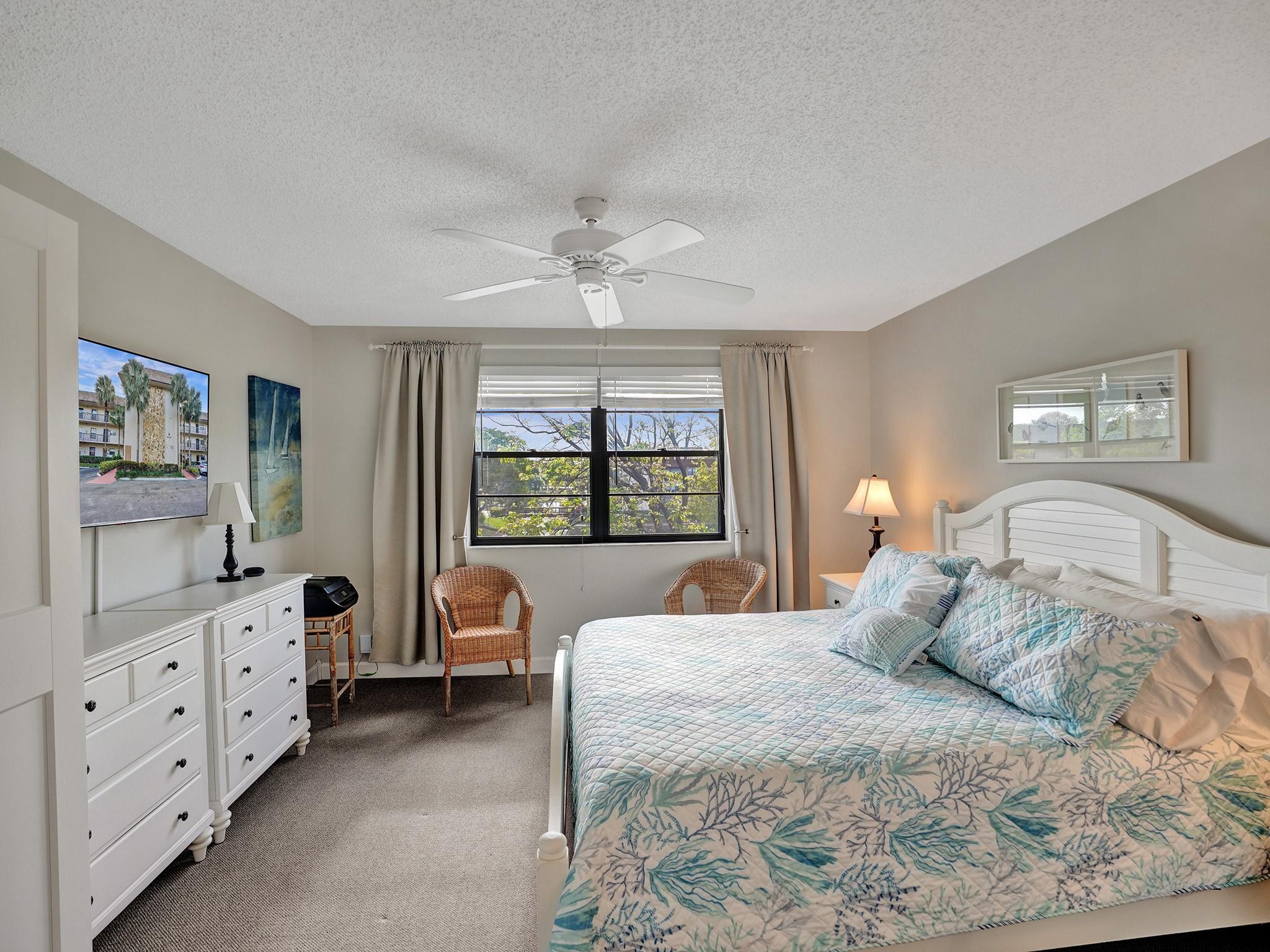 Lakes of Carriage Hills - Residential