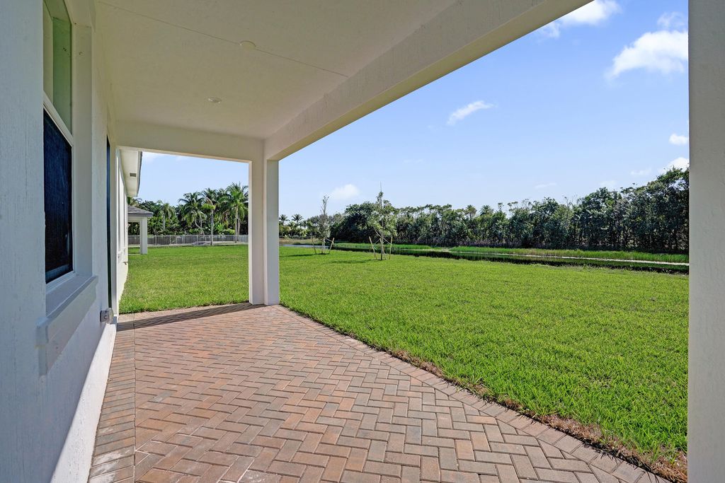 Photo of 6837 Cobia Circle, Boynton Beach, FL 33437 (MLS # R11151042)