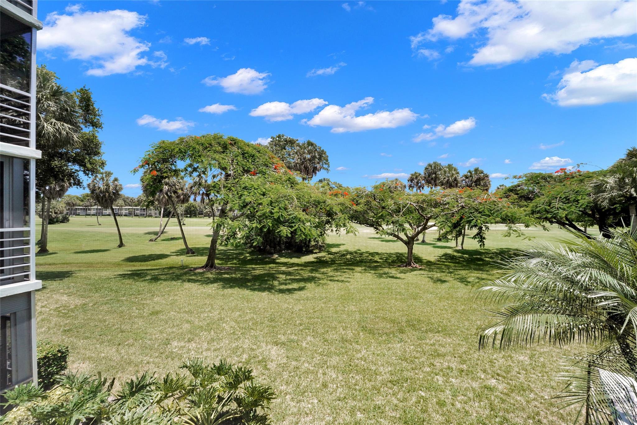 PALM AIRE - Residential