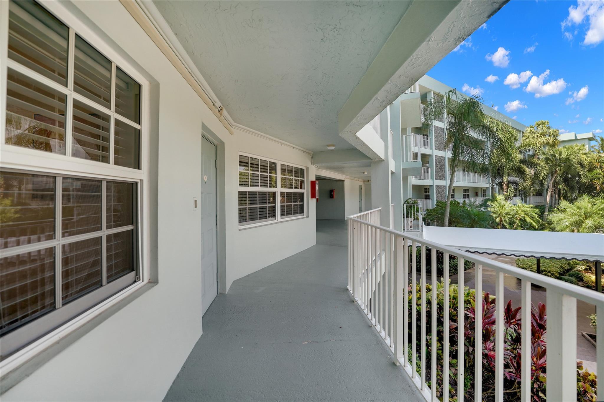 PALM AIRE - Residential