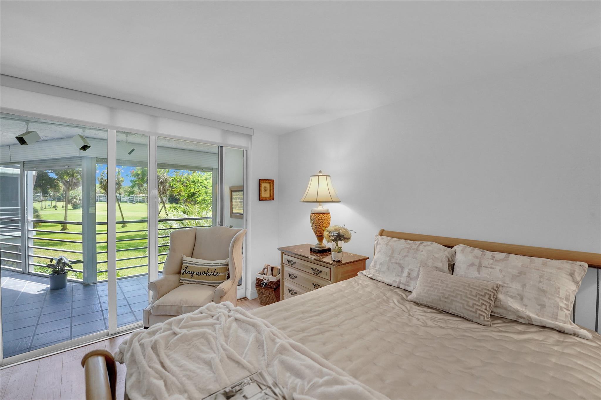 PALM AIRE - Residential