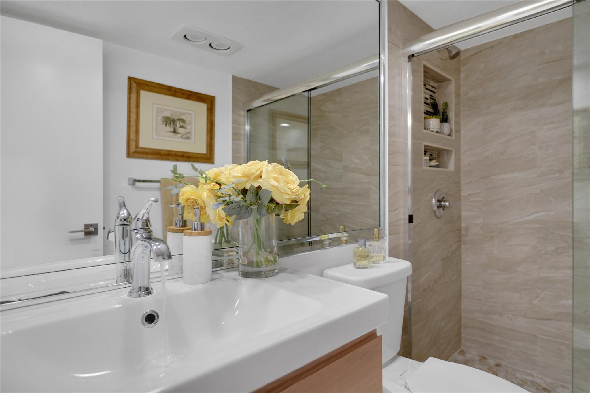PALM AIRE - Residential