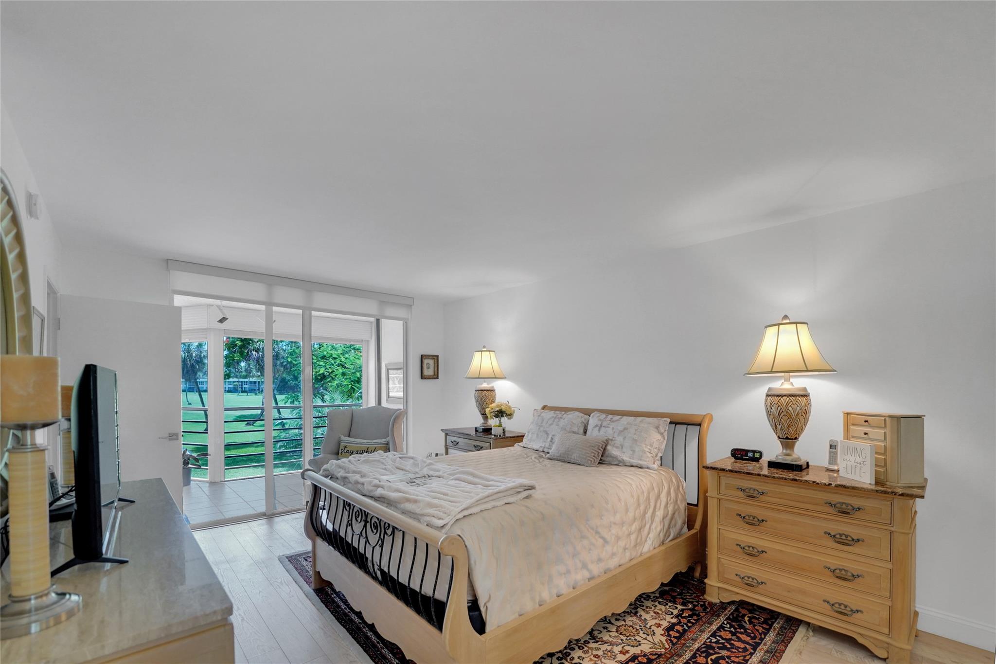 PALM AIRE - Residential