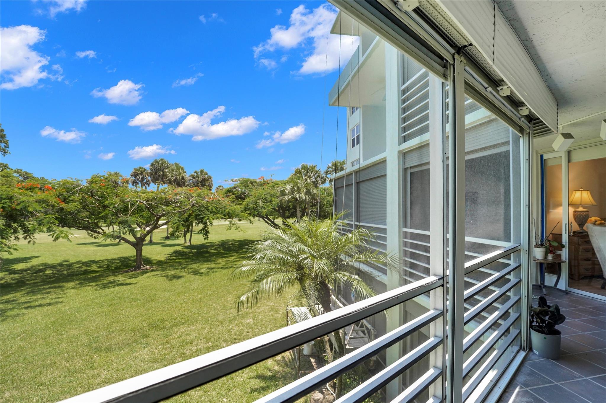 PALM AIRE - Residential