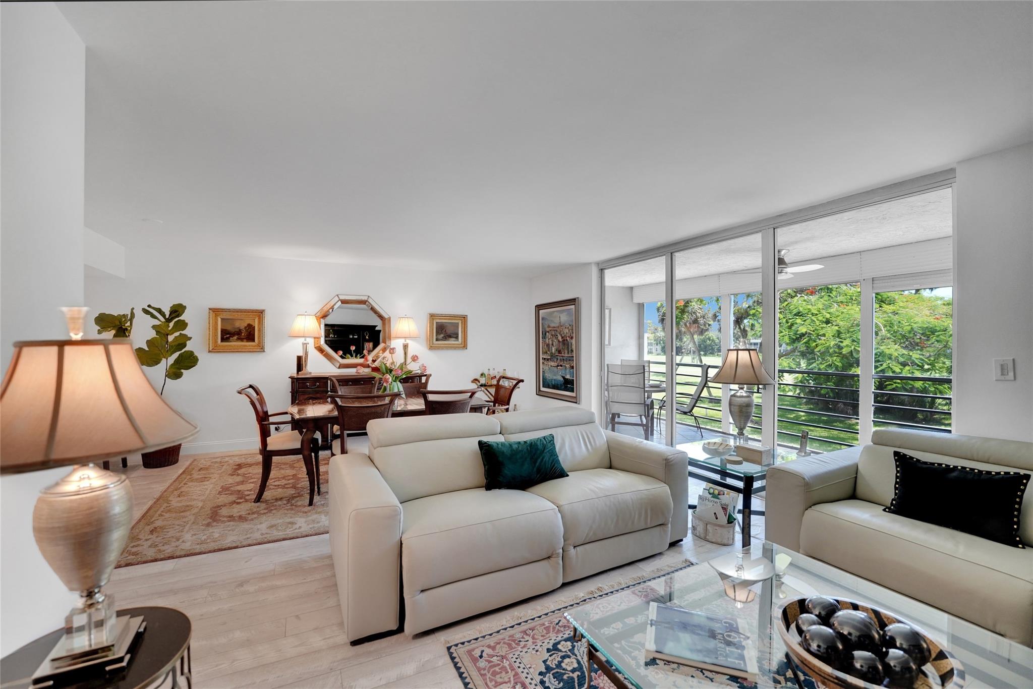 PALM AIRE - Residential