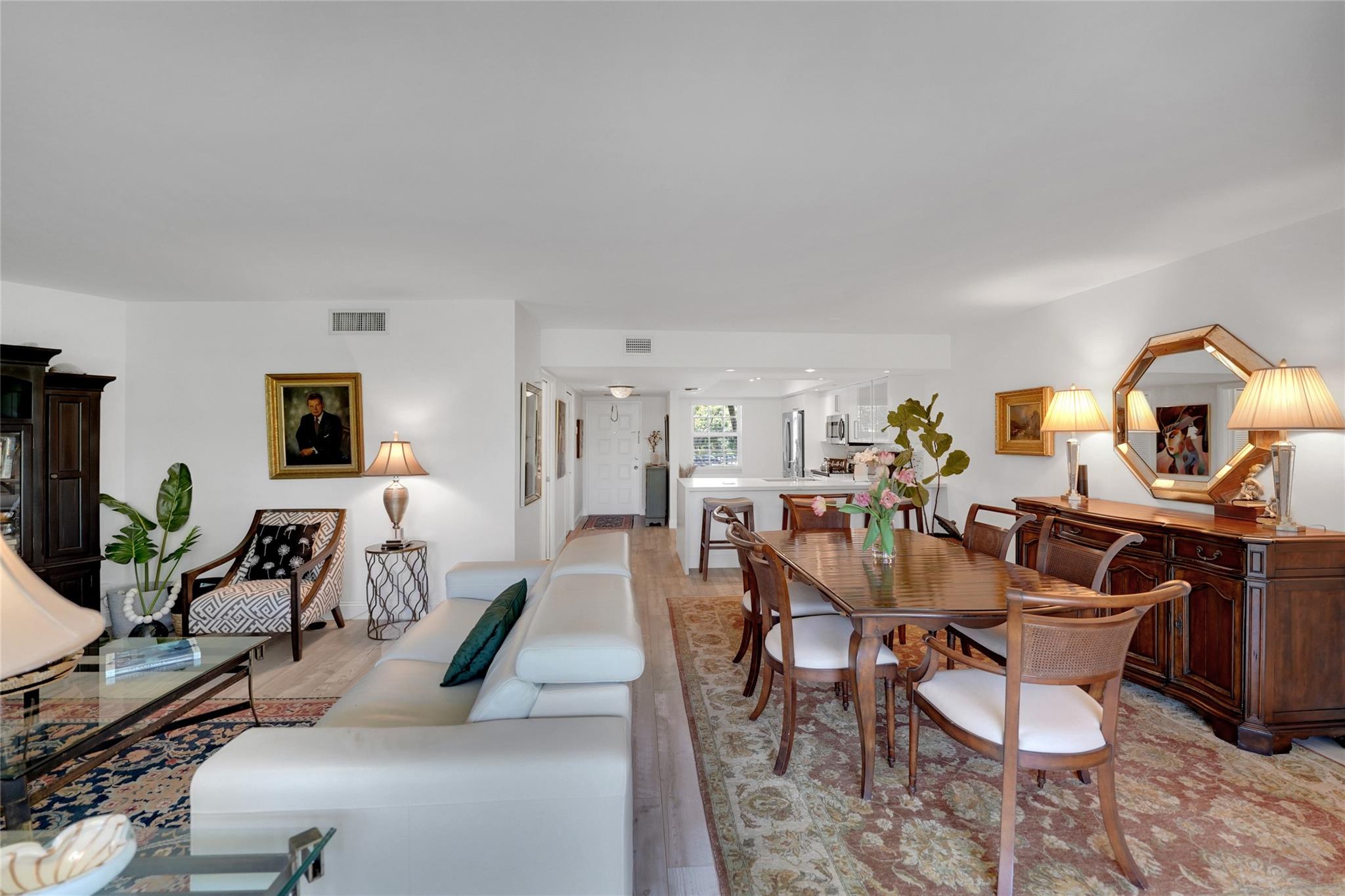 PALM AIRE - Residential