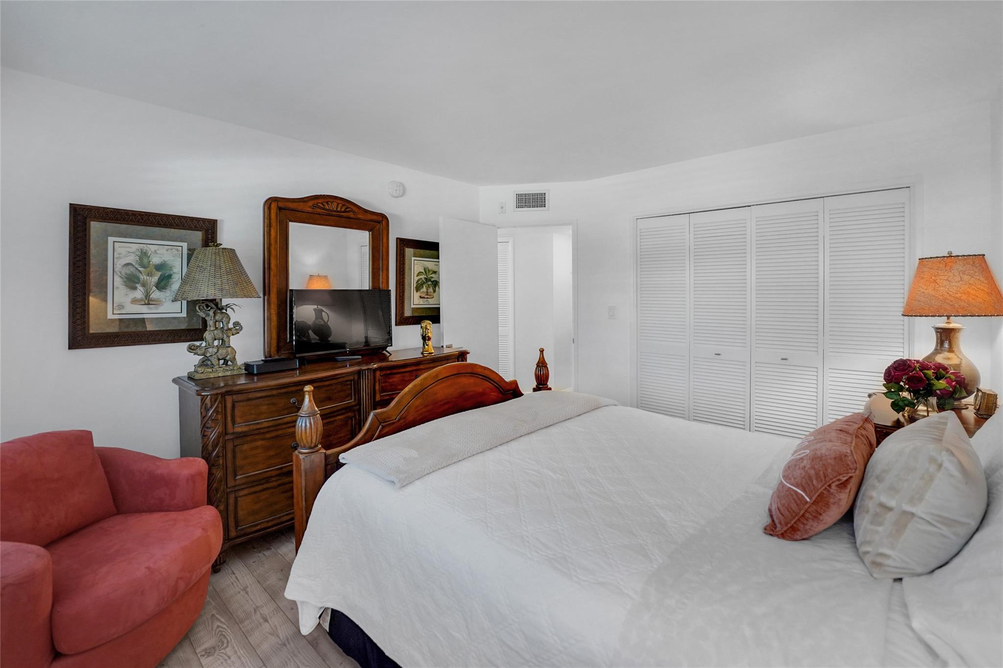 PALM AIRE - Residential