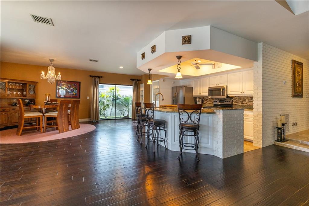 Golf Vista - Residential