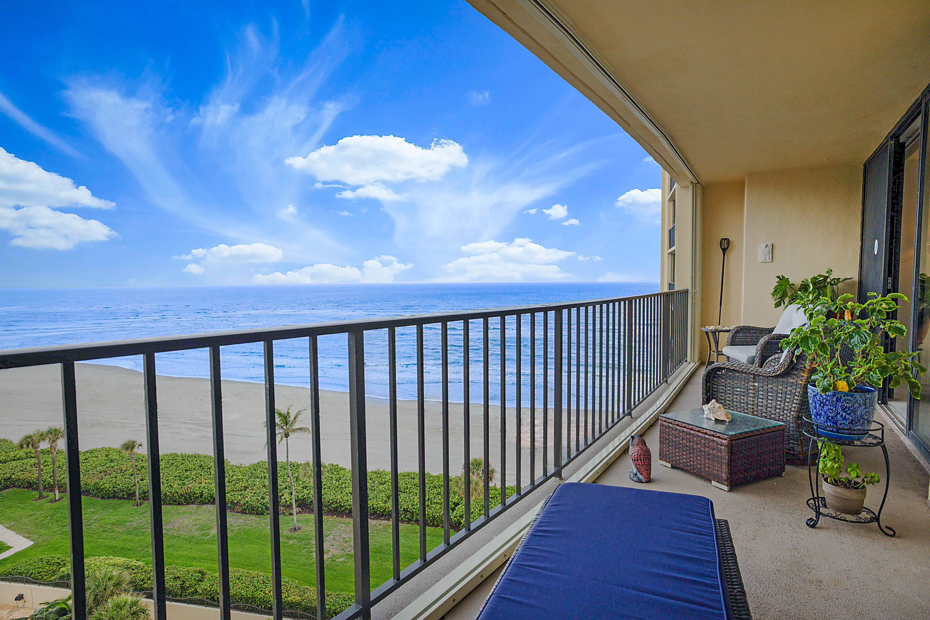 OCEAN TRAIL CONDO II - Residential