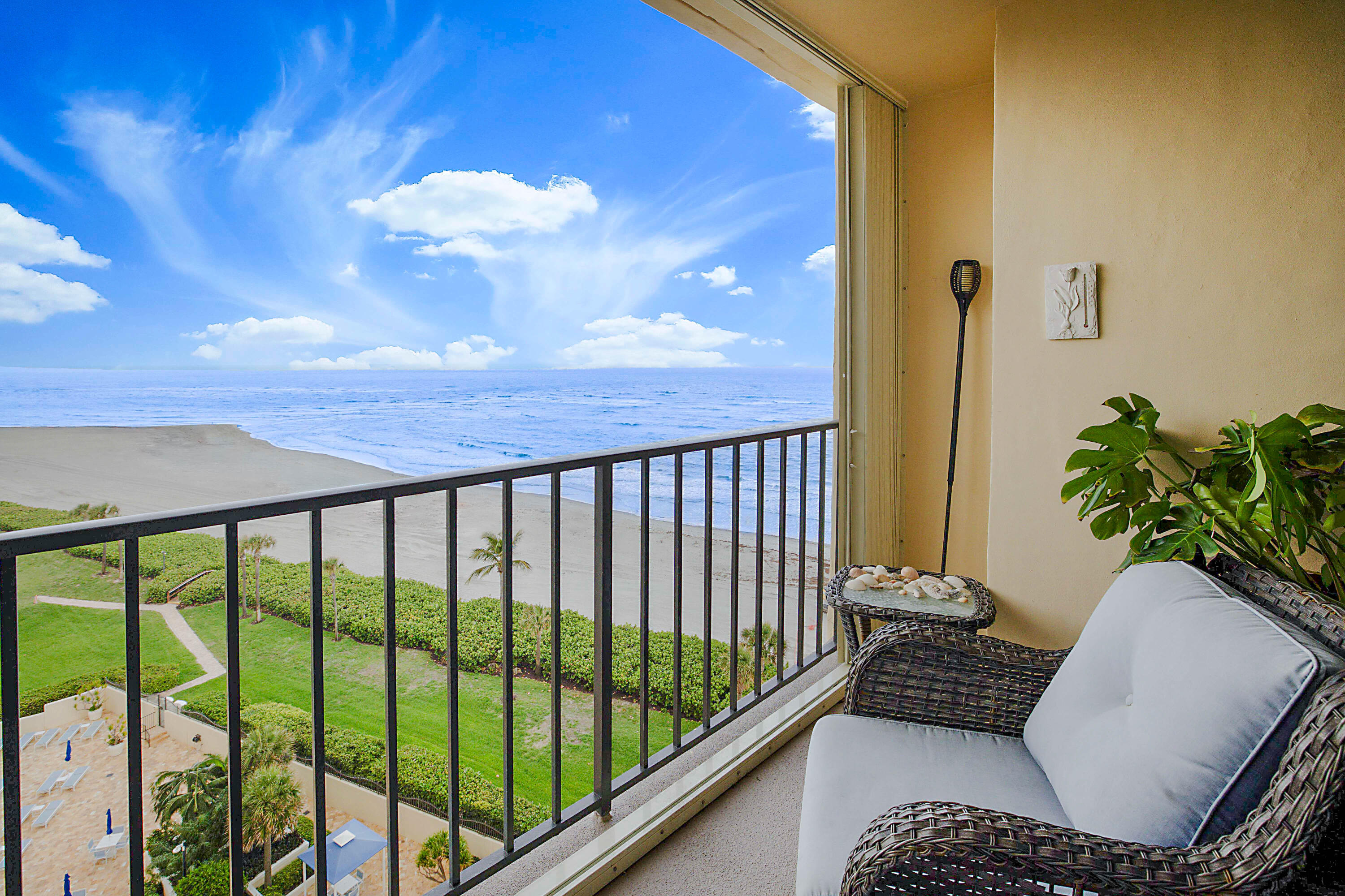 OCEAN TRAIL CONDO II - Residential