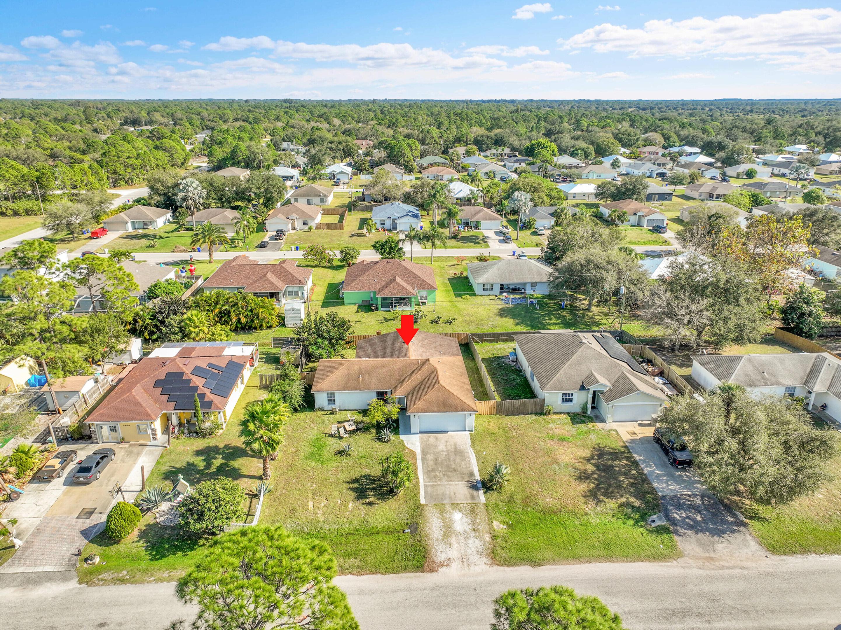 VERO LAKE ESTATES UNIT M - Residential