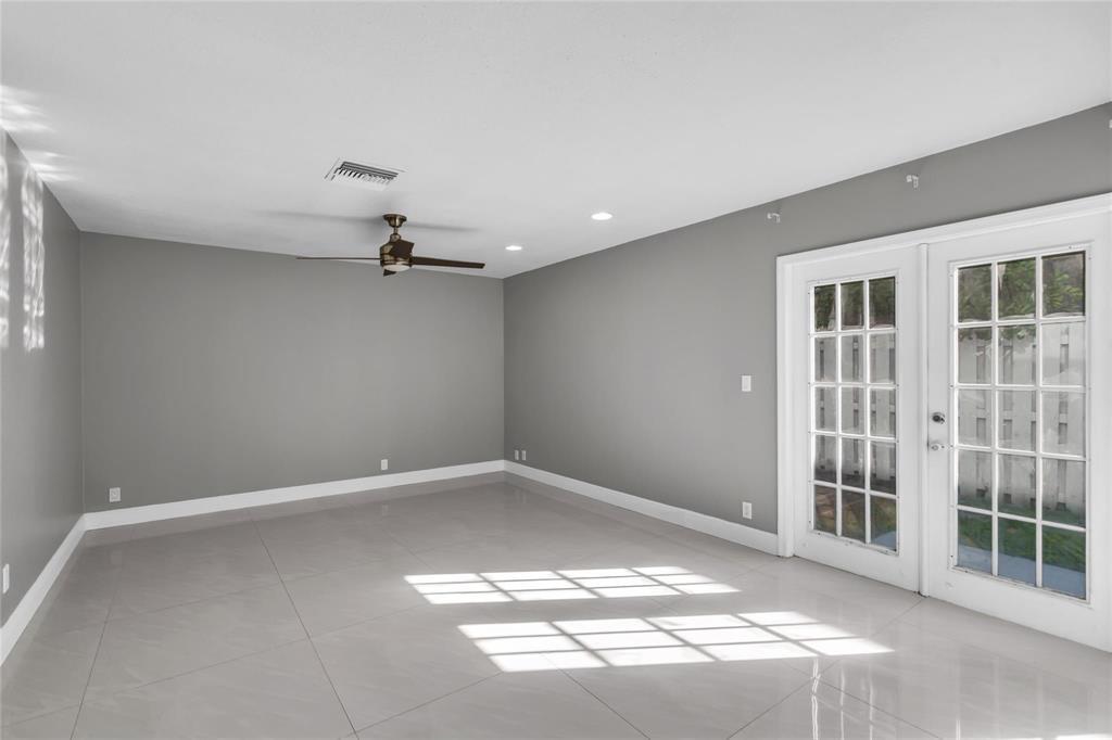 WINSTON PARK SECTION TWO-A - Residential