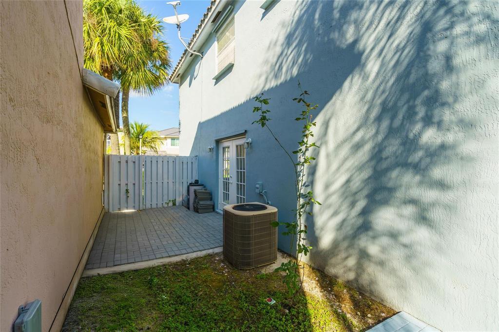 WINSTON PARK SECTION TWO-A - Residential