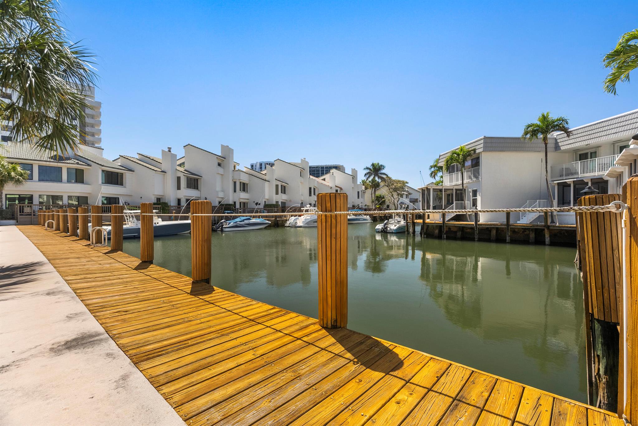 Boca Cove - Residential