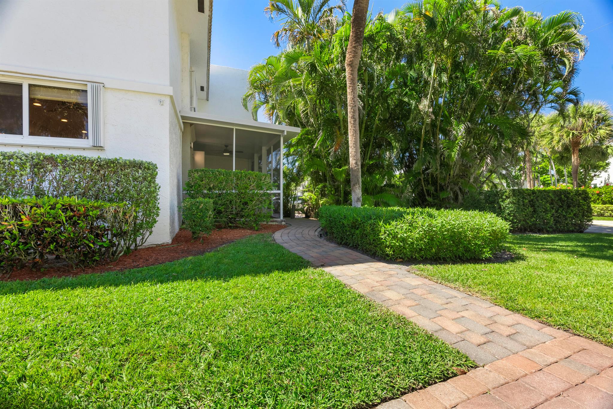 Boca Cove - Residential