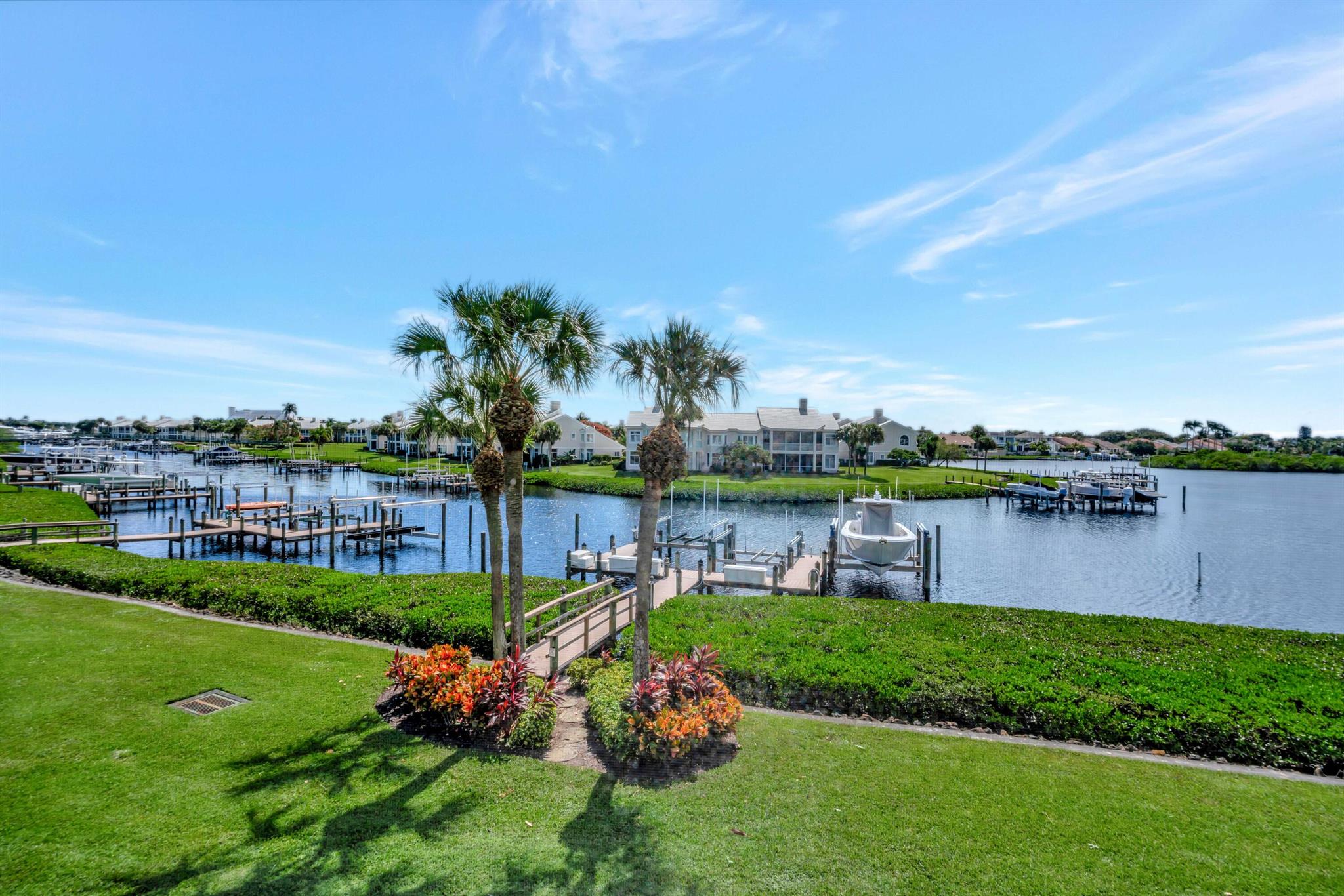 Admirals Cove - Residential
