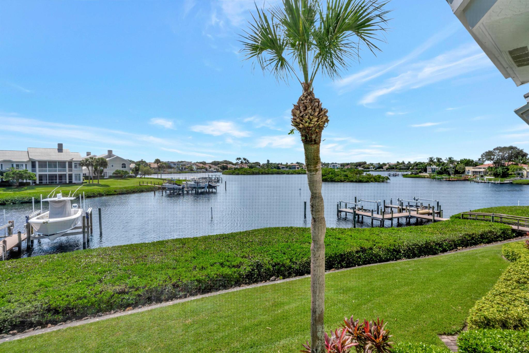 Admirals Cove - Residential