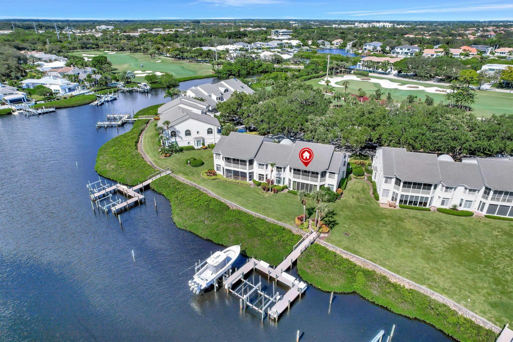 Photo of 372 Spyglass Way, Jupiter, FL 33477 (MLS # R11134977)