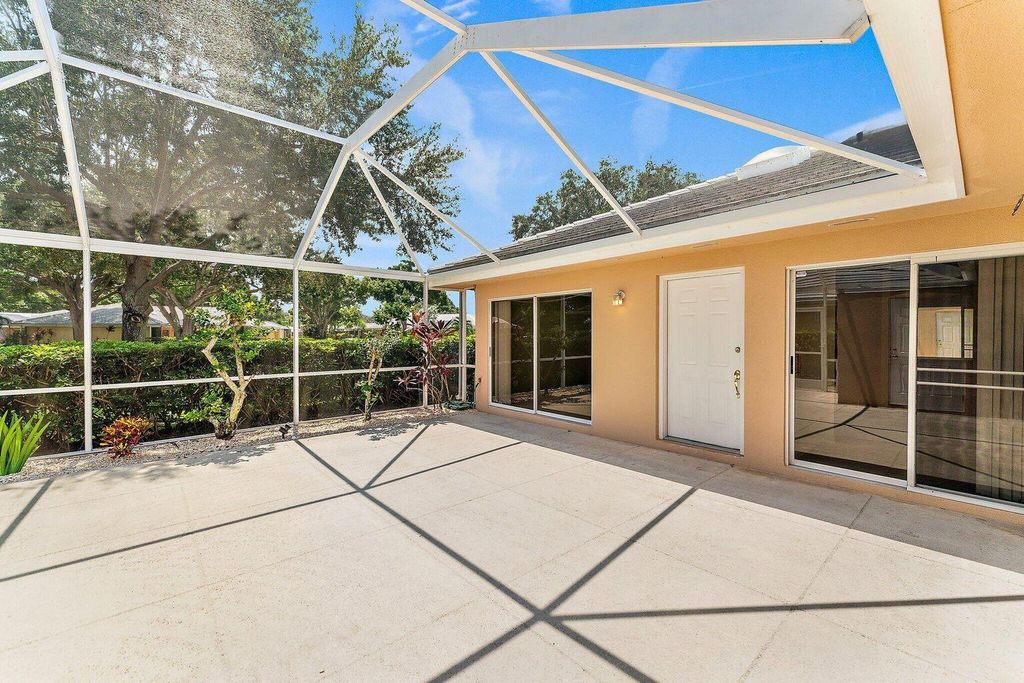 Photo of 2202 Appleton Court, Palm Beach Gardens, FL 33403 (MLS # R11066568)