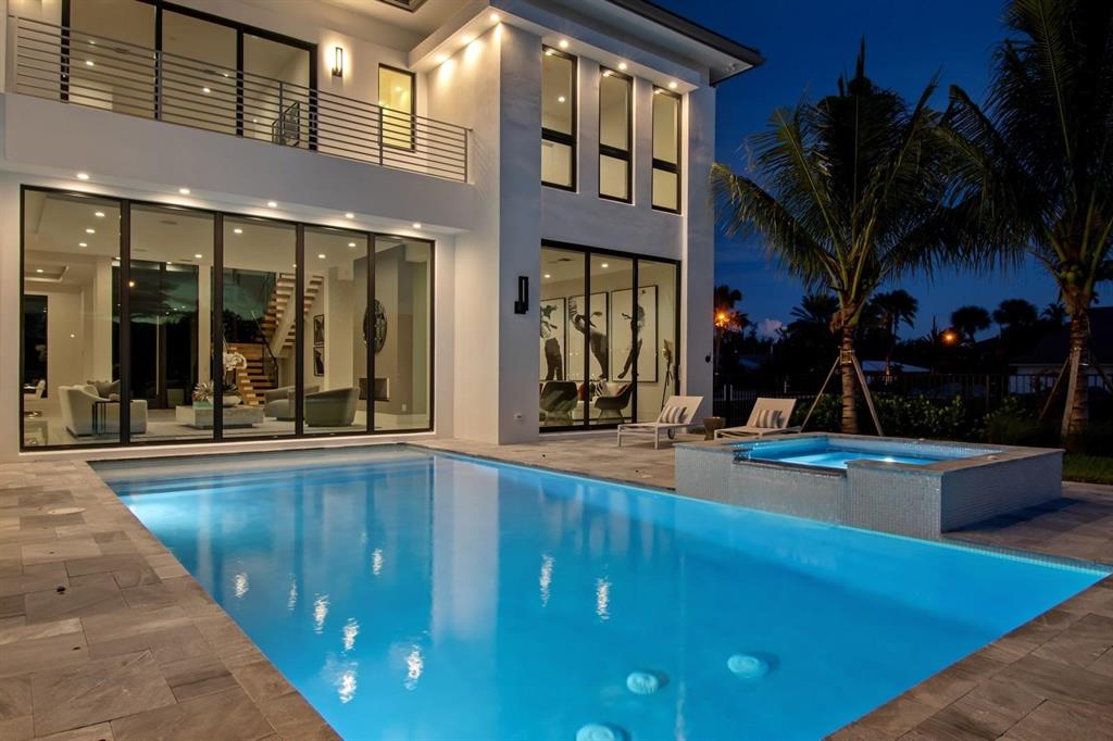 LITTLE HARBOR ON THE HILL - Residential