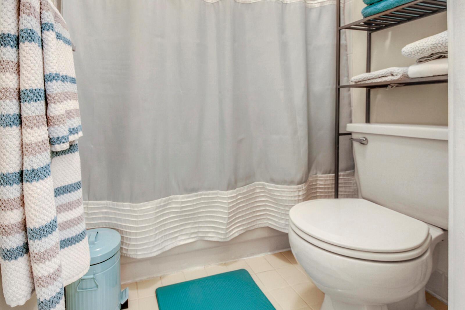 PRESTWICK CHASE UNIT 2 - Residential