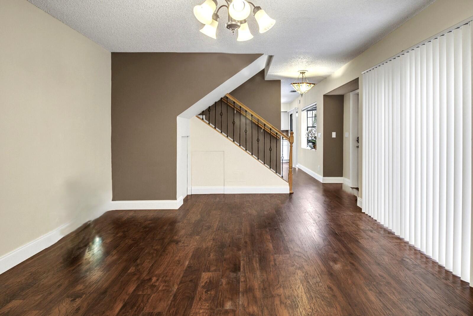 PRESTWICK CHASE UNIT 2 - Residential