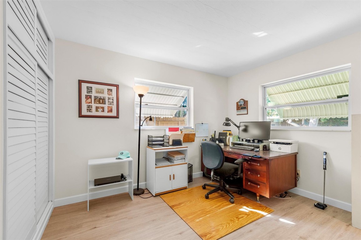 Cresthaven 11 53-41 B - Residential