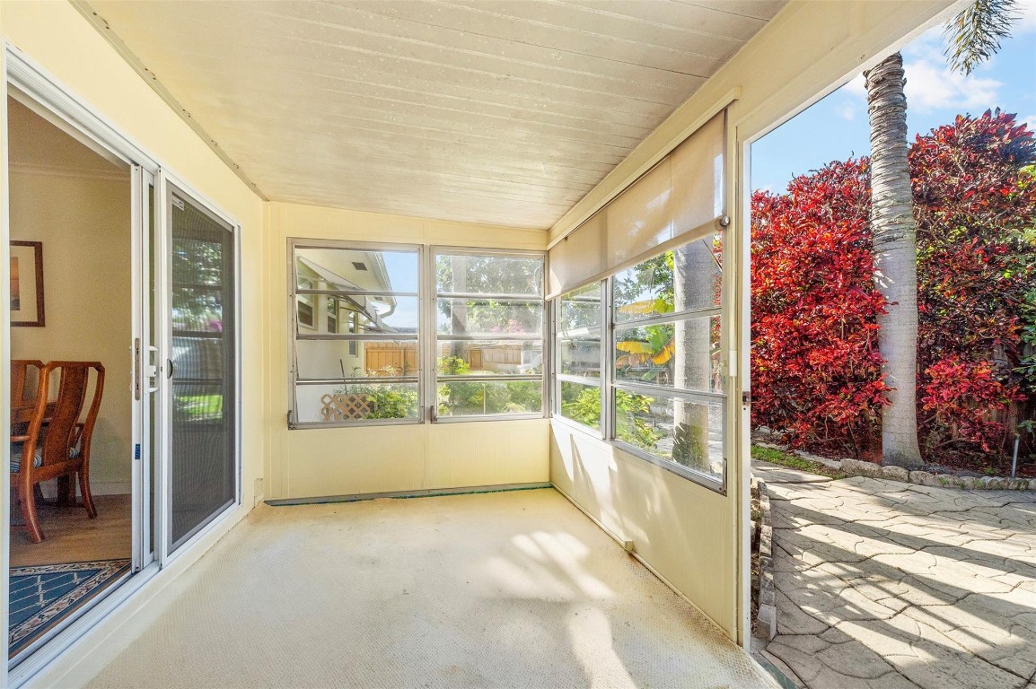 Cresthaven 11 53-41 B - Residential