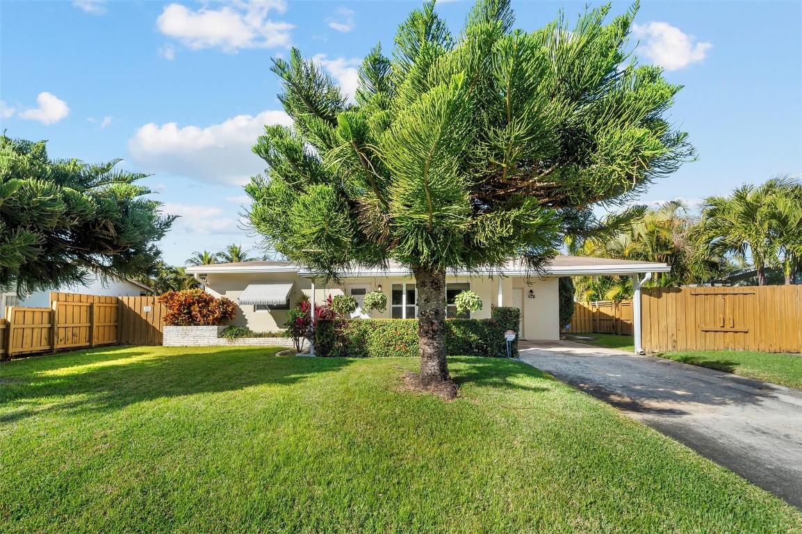 Cresthaven 11 53-41 B - Residential