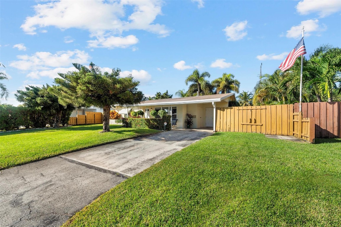 Cresthaven 11 53-41 B - Residential