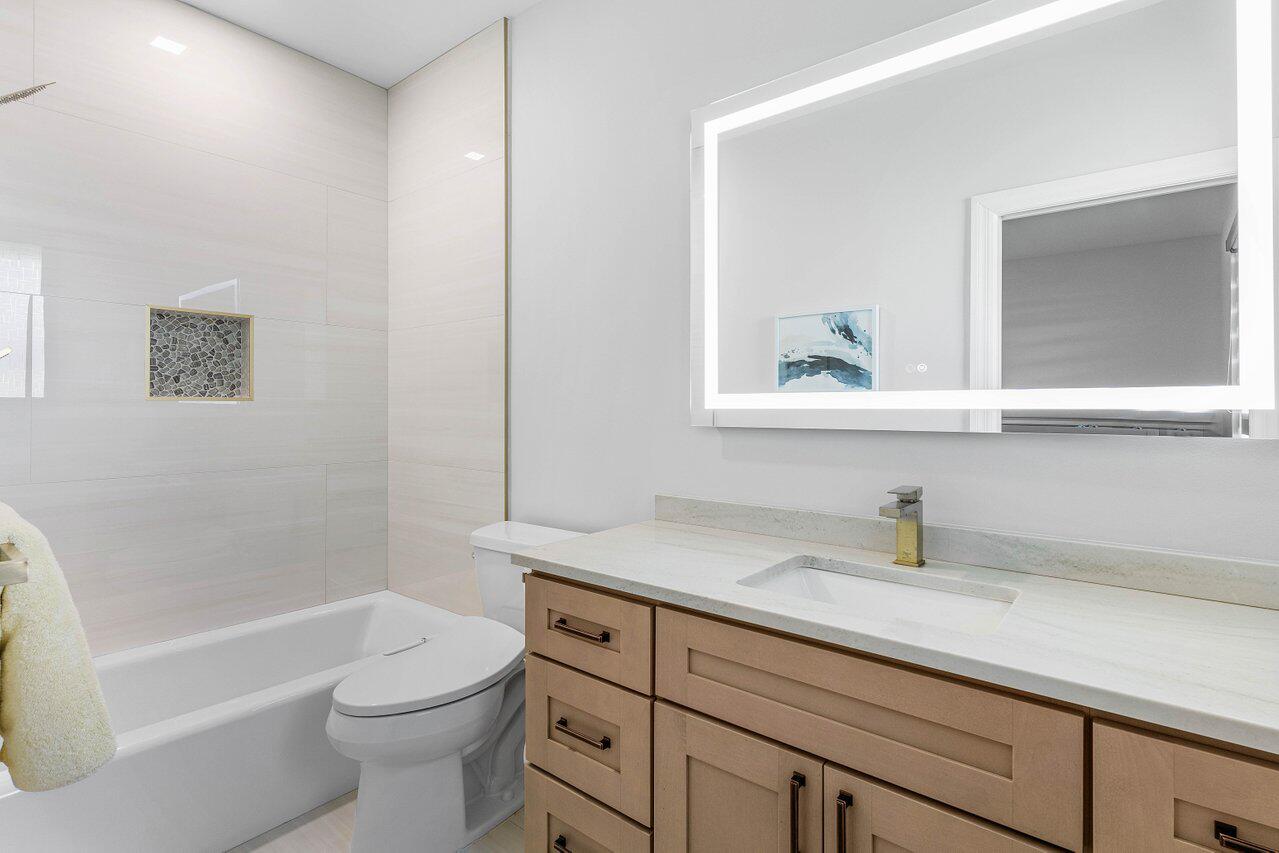 Bocaire Country Club - Residential