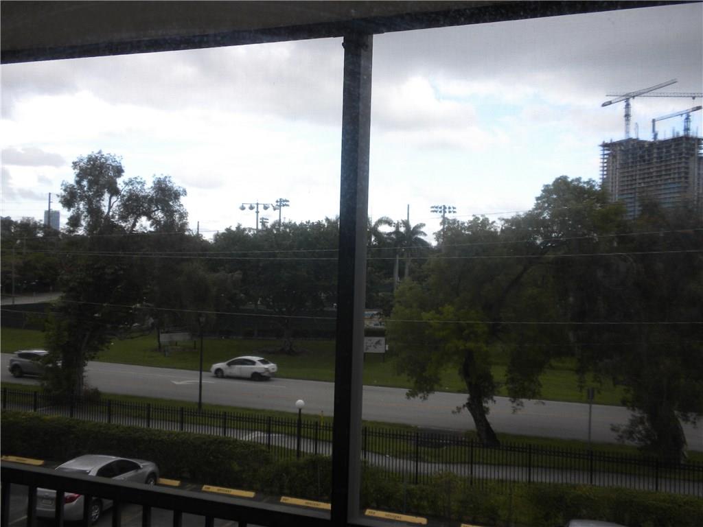 Woodside Apts Condo - Residential Lease