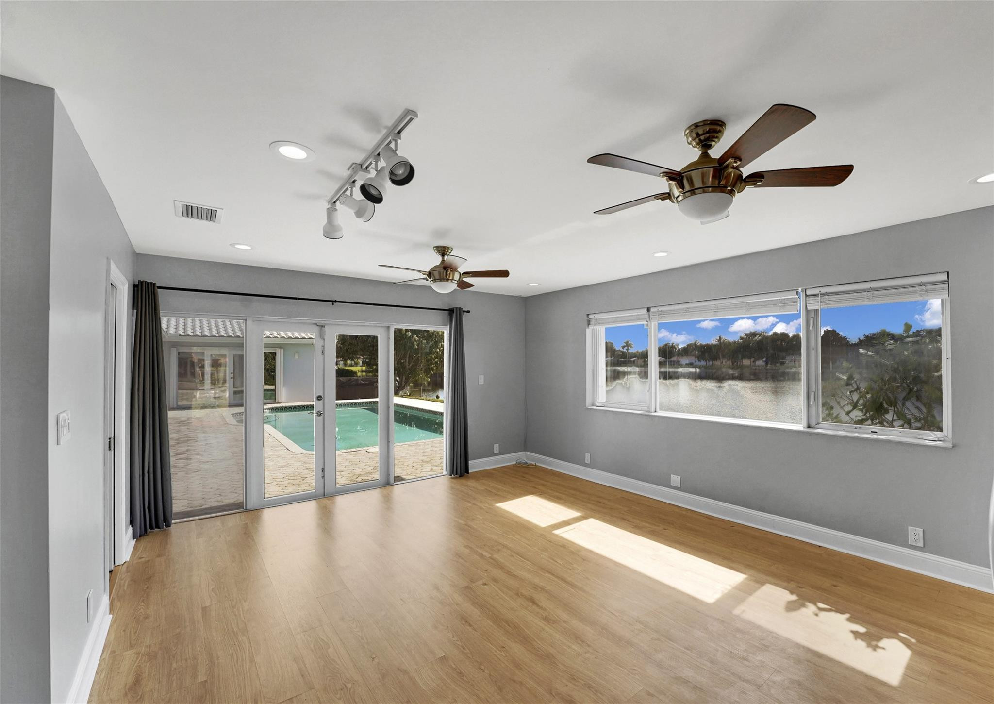 Royal Palm Estates Sec 2 - Residential