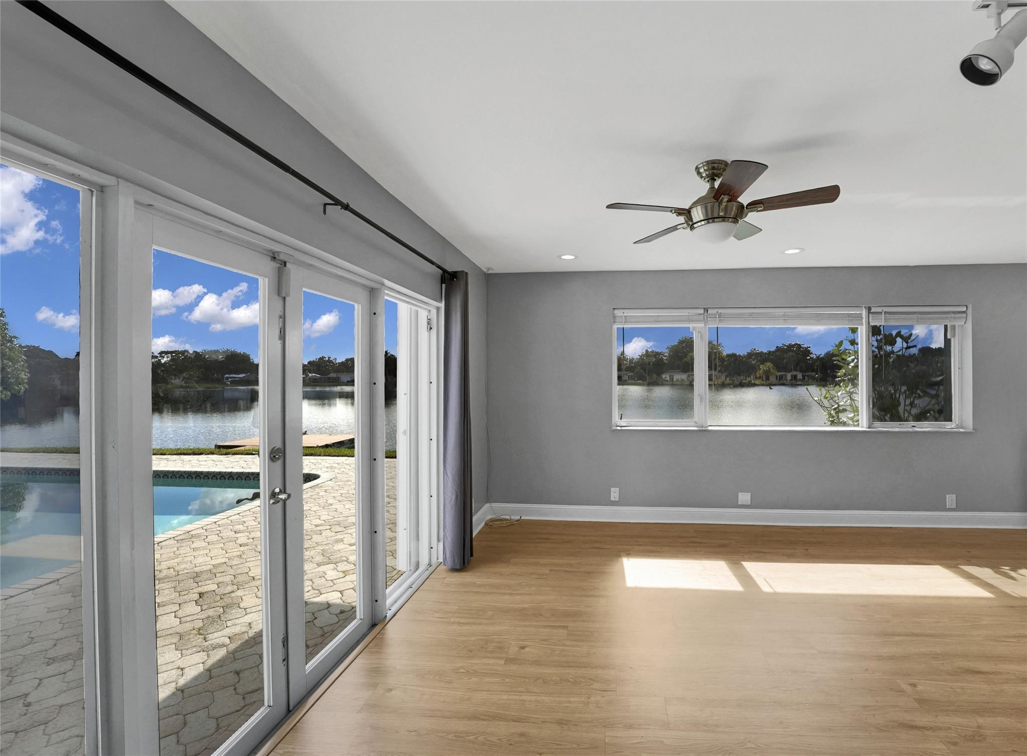 Royal Palm Estates Sec 2 - Residential