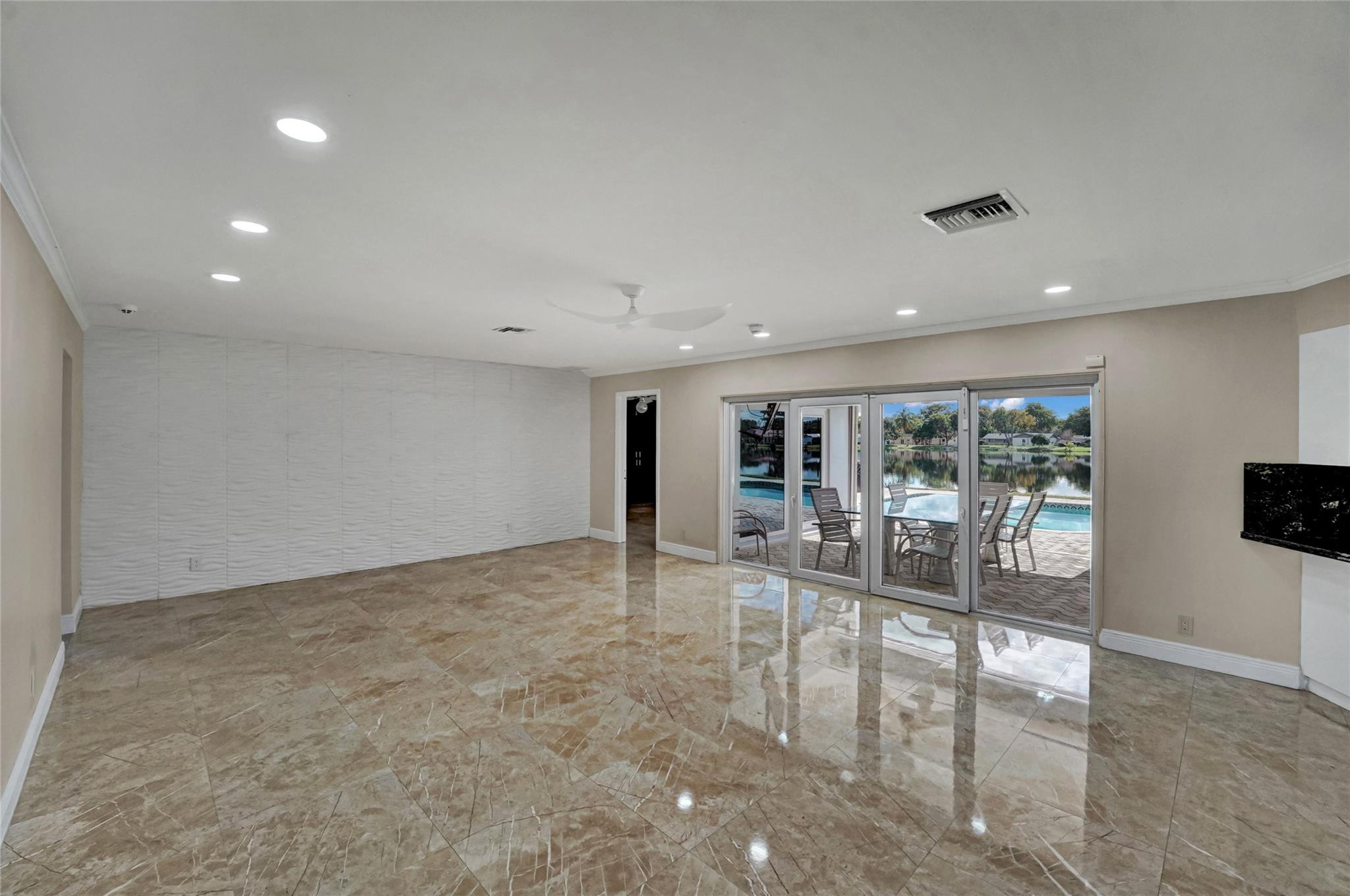 Royal Palm Estates Sec 2 - Residential