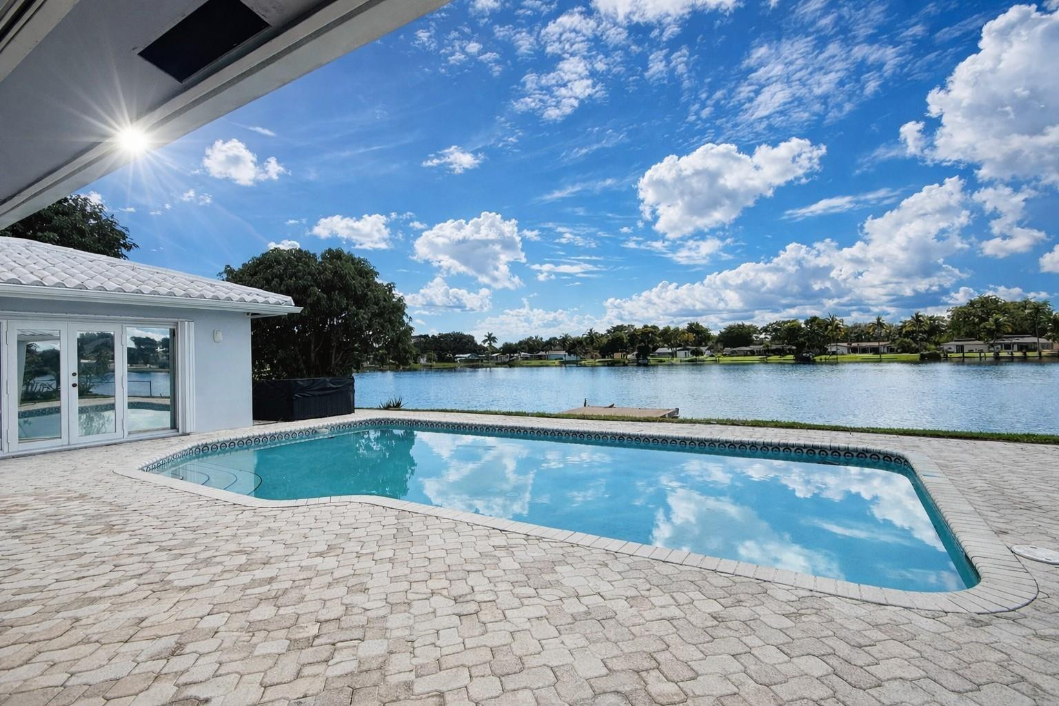 Royal Palm Estates Sec 2 - Residential