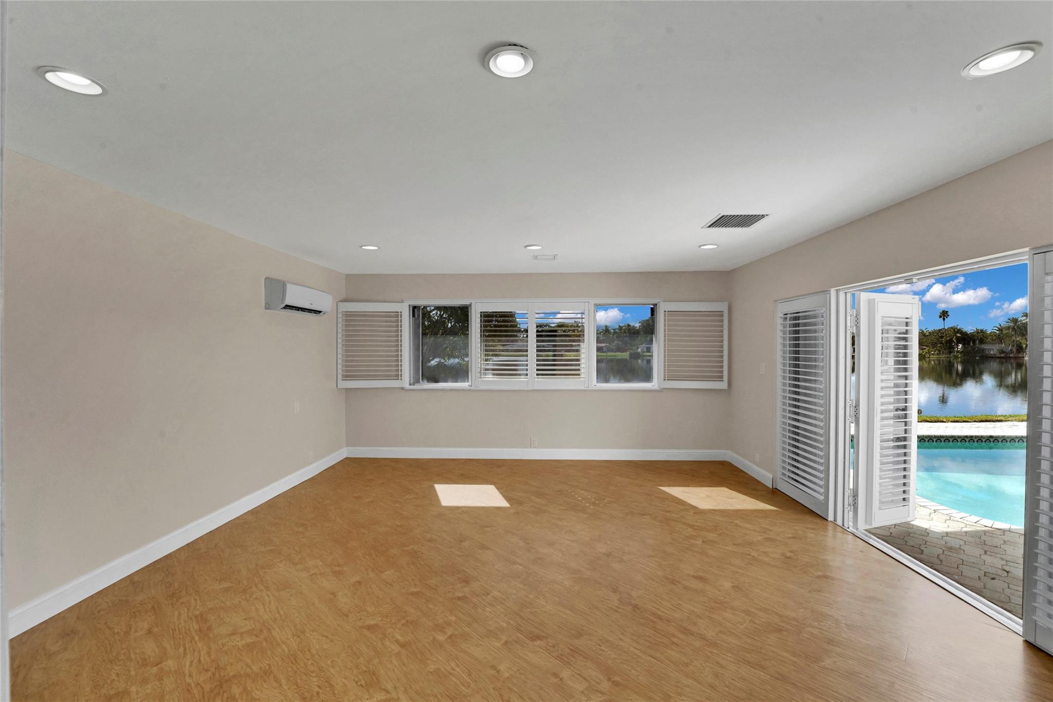 Royal Palm Estates Sec 2 - Residential