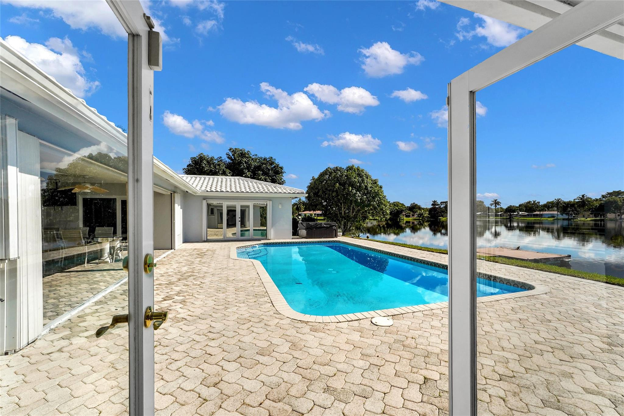 Royal Palm Estates Sec 2 - Residential